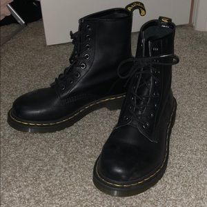 DR. MARTENS LEATHER BOOTS